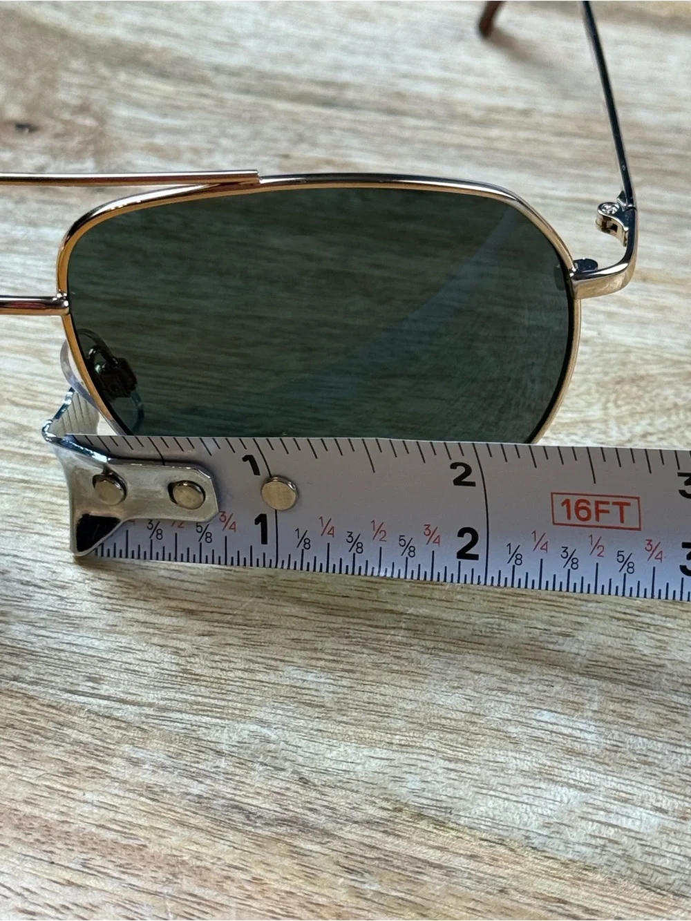 Classic Gold Aviator Sunglasses Green Lens Metal Frame Unisex